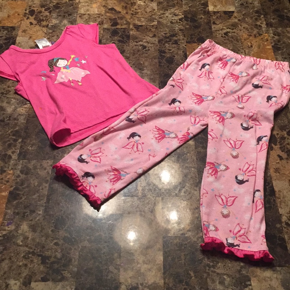 Size 4t ballerina pajamas!